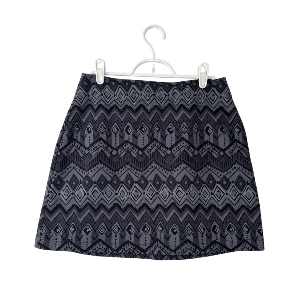 ATHLETA Women's Size XS Printed Tech Black Monarch Sports Skirt Stretch NWT